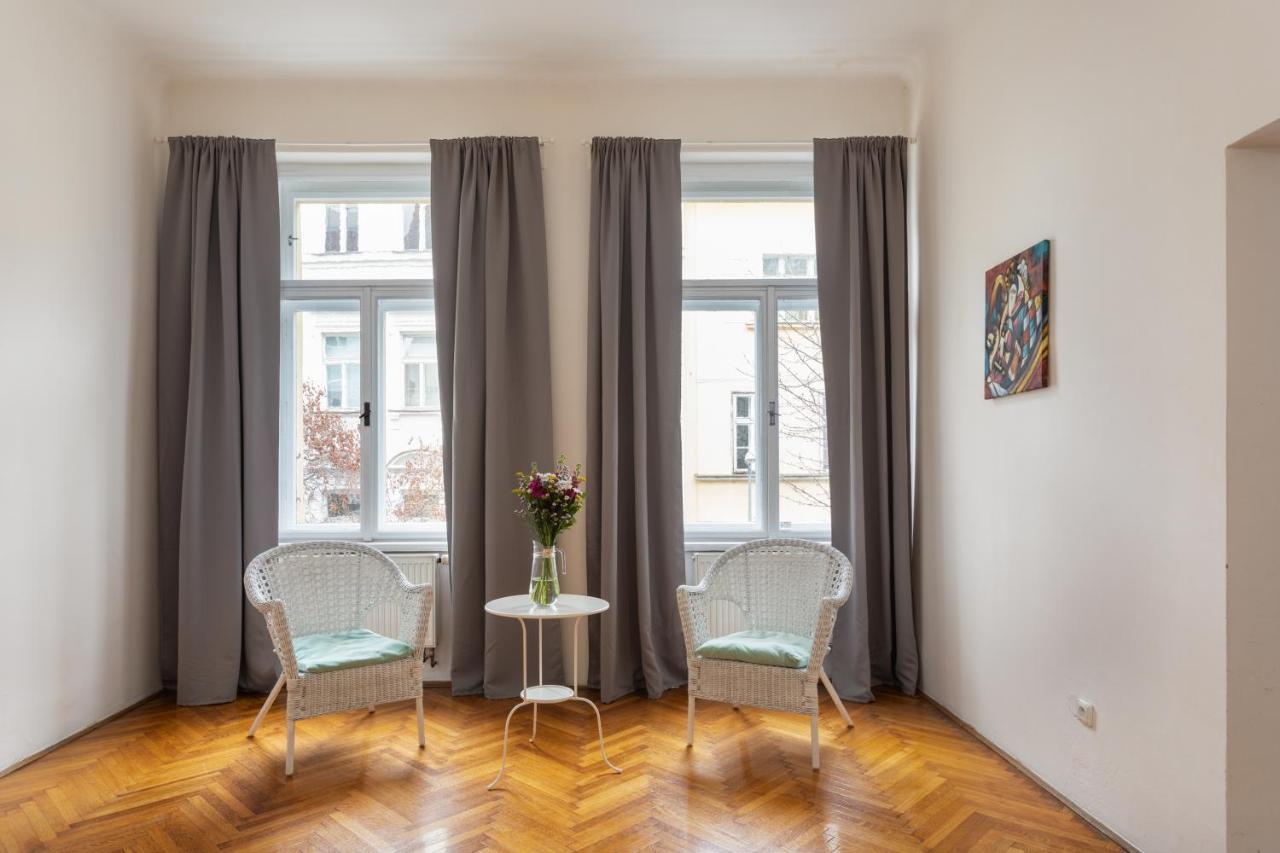 Welcoming Flat In Vinohrady By Prague Days Apartment ภายนอก รูปภาพ