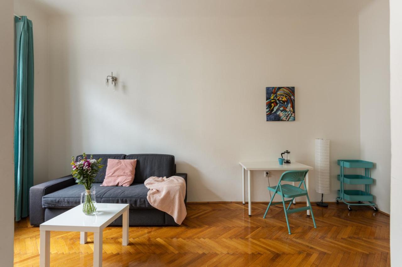 Welcoming Flat In Vinohrady By Prague Days Apartment ภายนอก รูปภาพ